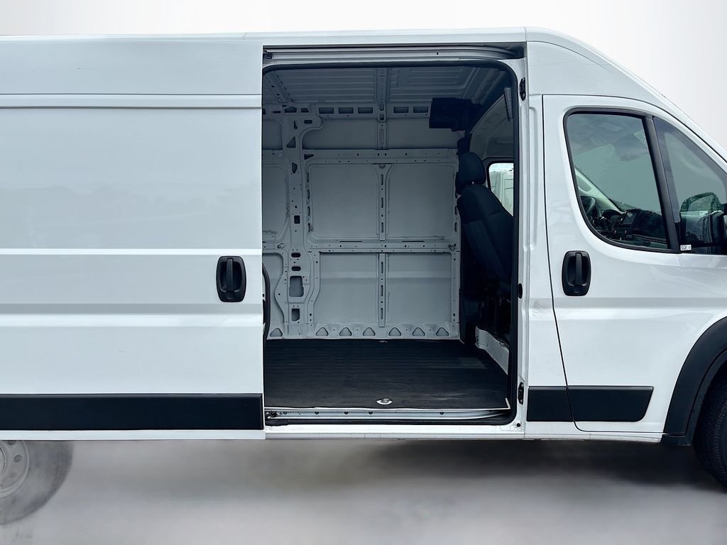 Used 2023 White Ram High Roof image 16