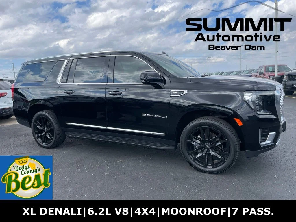 2021 GMC Yukon Denali's photo