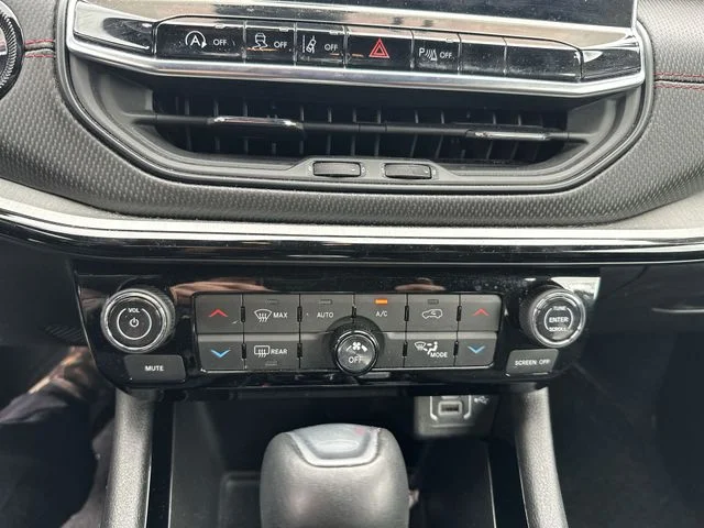 2025 Jeep Compass Trailhawk - Photo 18