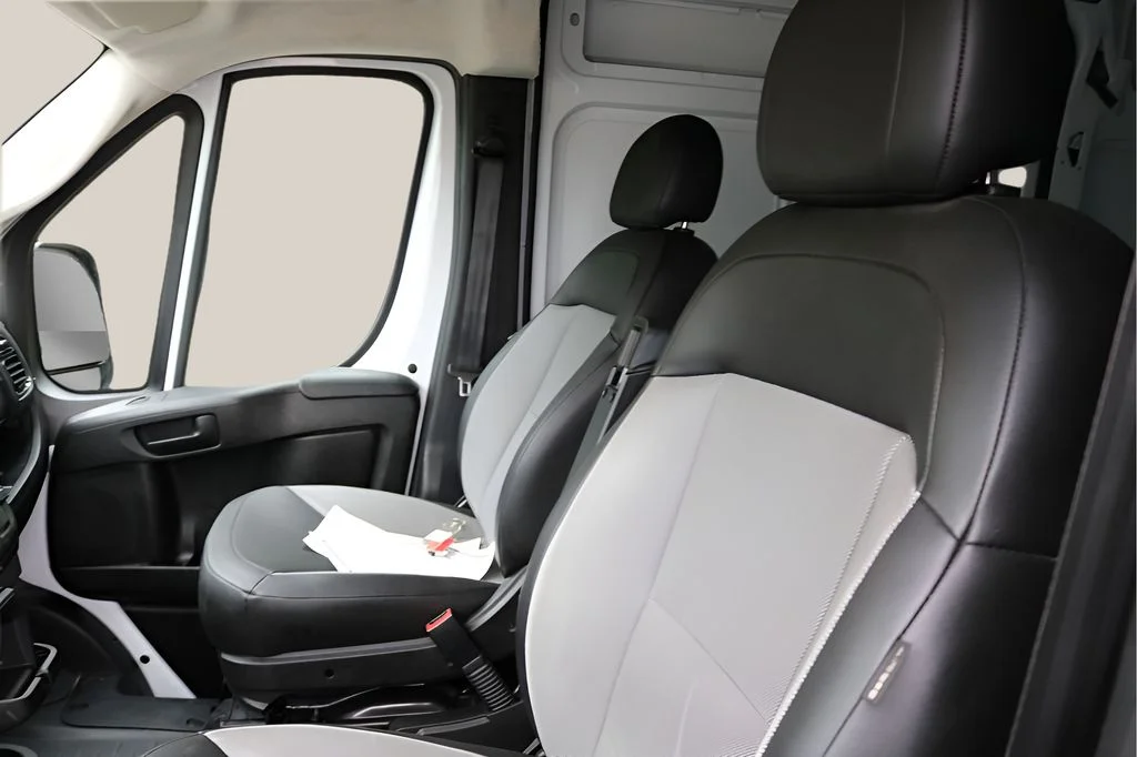 Used 2025 White Ram High Roof image 12