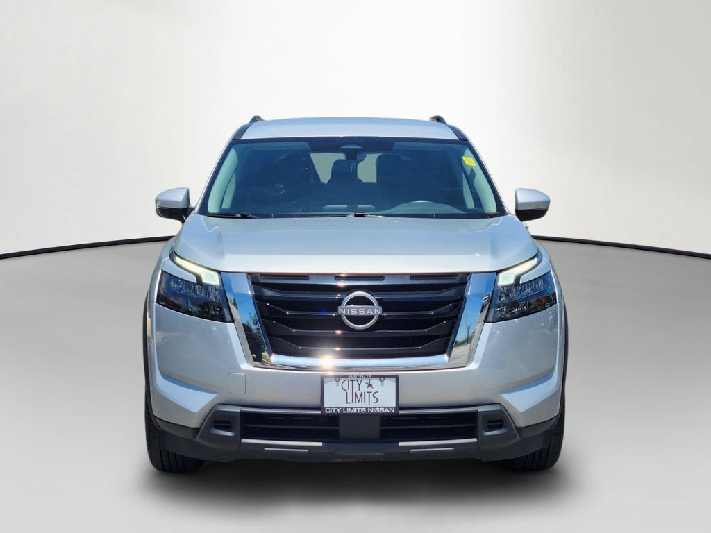 Certified Used 2025 Silver Nissan SV image 2
