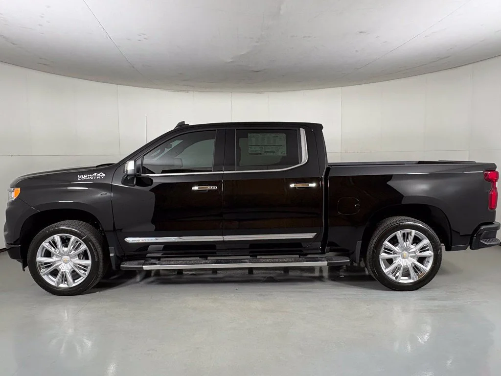 New 2026 Black Chevrolet High Country image 6