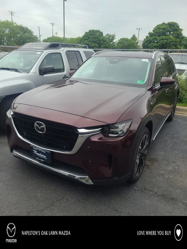 2024 Mazda CX-90 PHEV Premium Package's photo