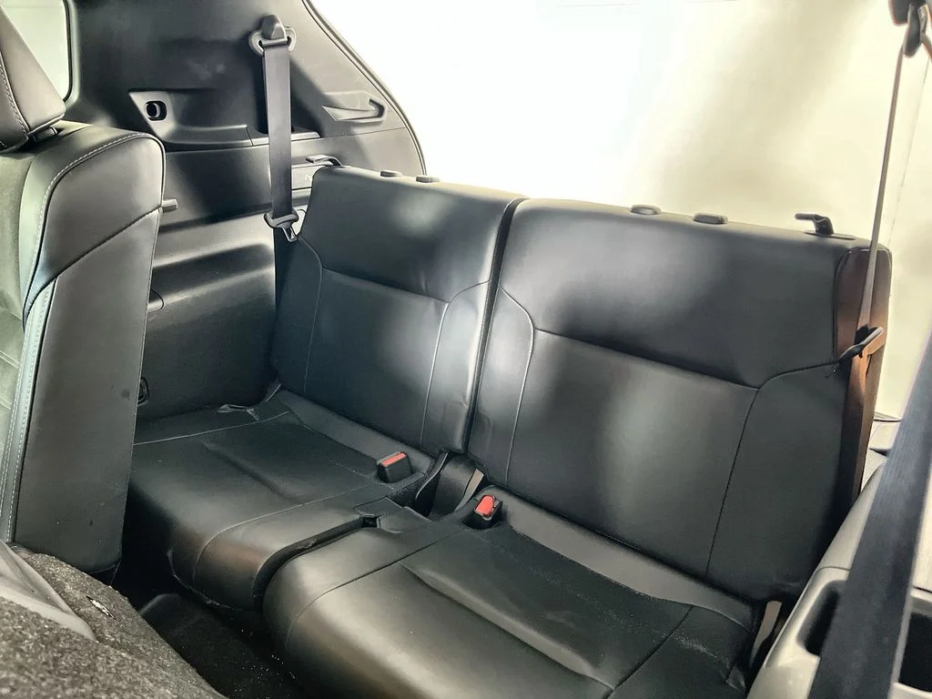 Used 2024 Gray Mitsubishi SE image 25