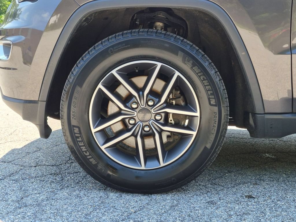 Used 2021 Gray Jeep Limited image 31