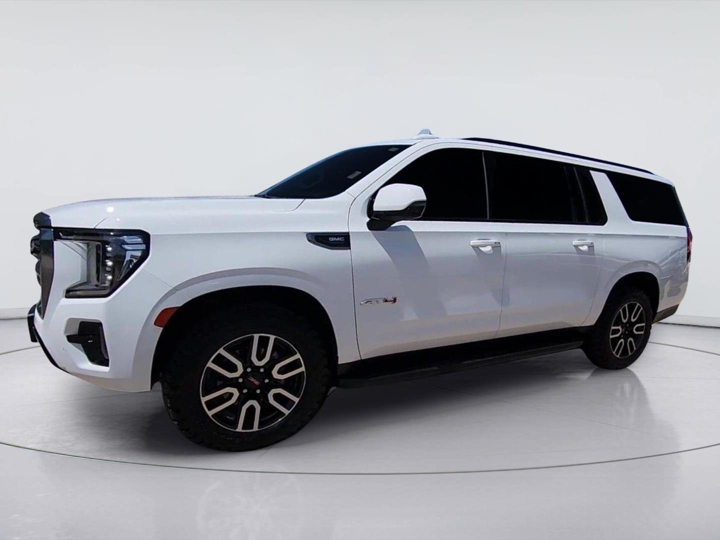 2024 GMC Yukon XL AT4 - 3