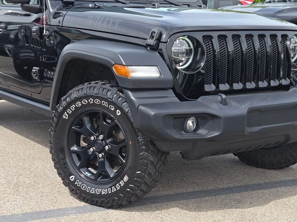 Used 2020 Black Jeep Unlimited Sport image 3
