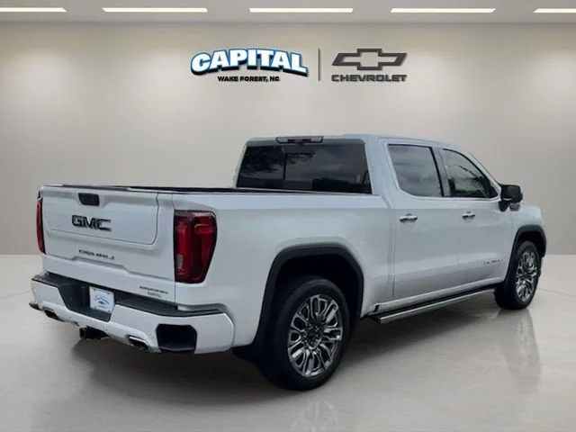 Used 2023 White GMC Denali Ultimate image 5
