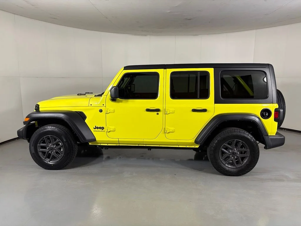 Used 2024 Yellow Jeep Sport S image 5