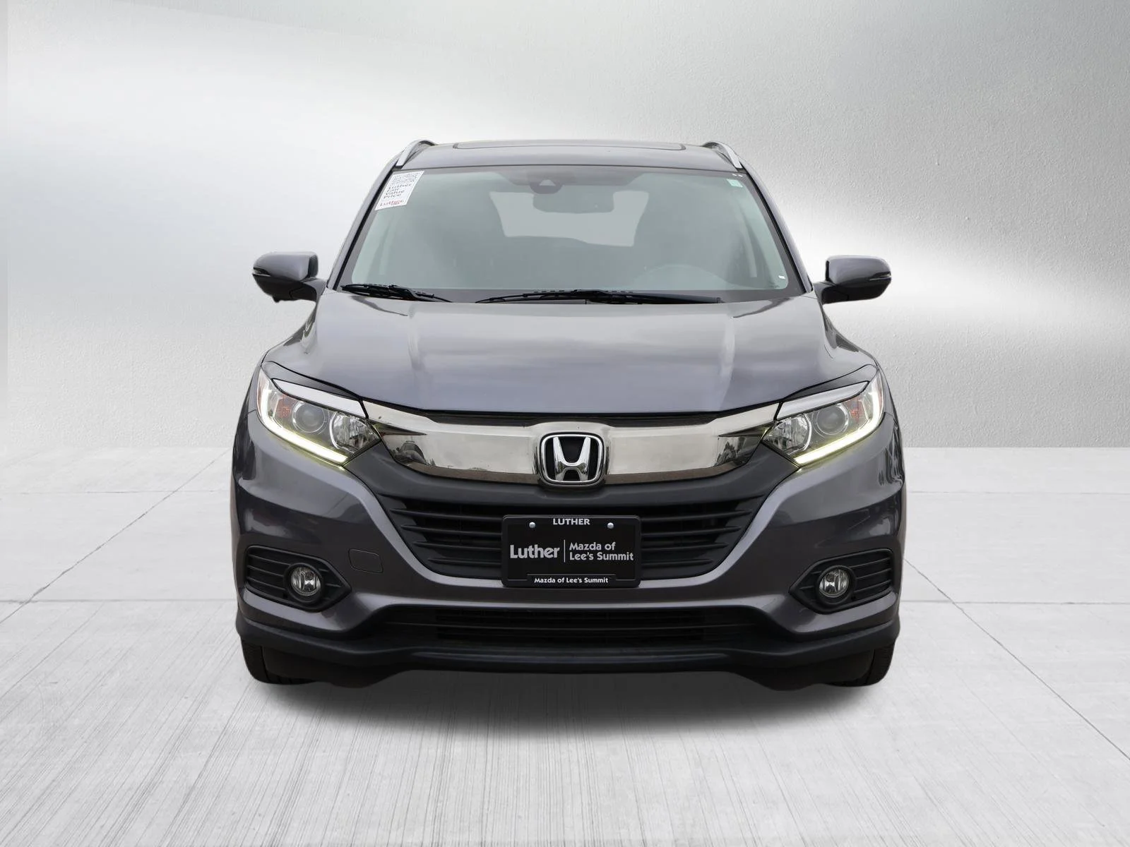 Used 2019 Honda HR-V EX-L with VIN 3CZRU6H70KM735944 for sale in Kansas City