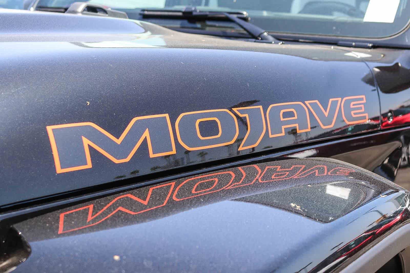 New 2026 Black Clear-Coat Exterior Paint Jeep Mojave X image 10