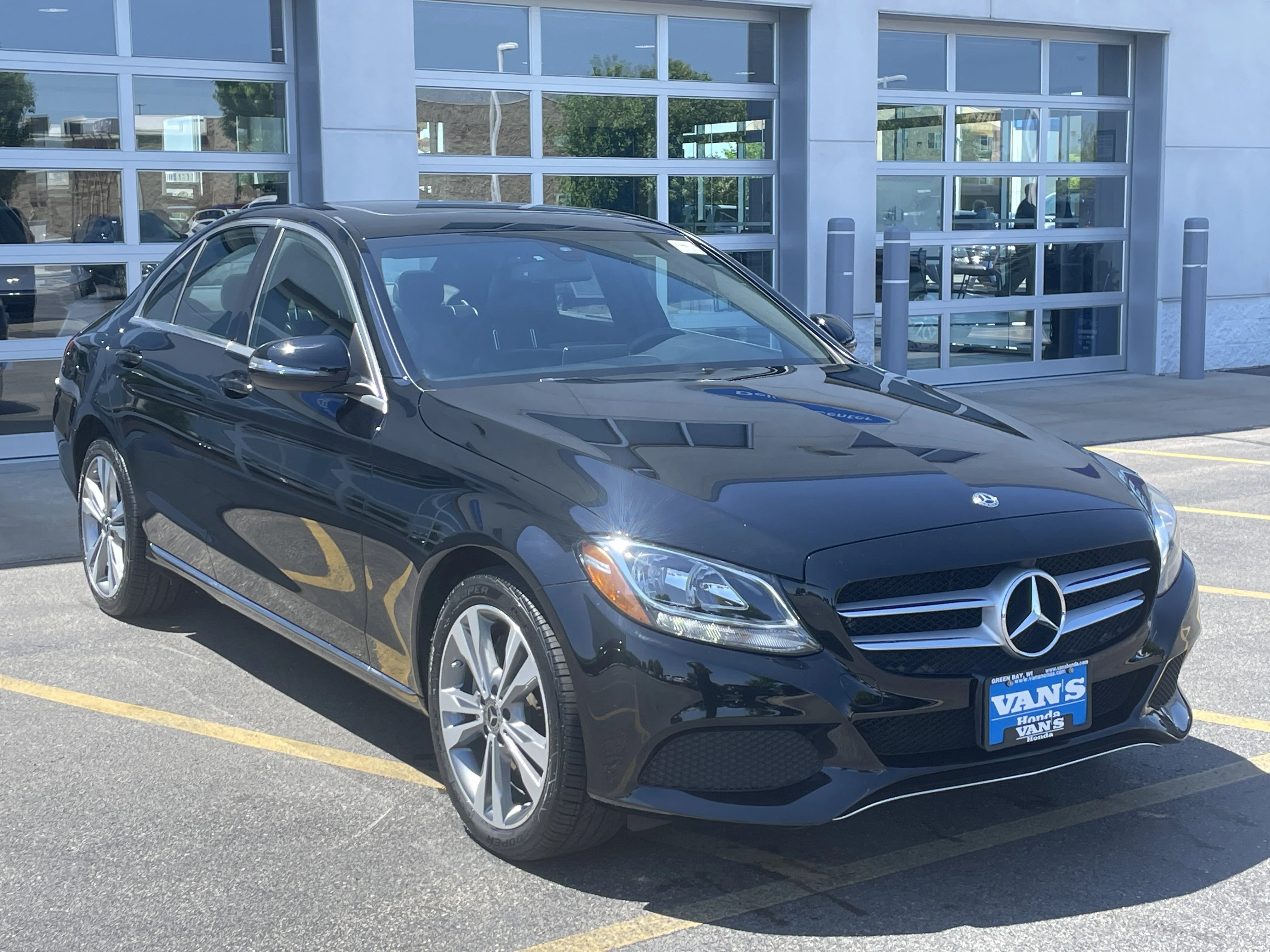 2018 Mercedes-Benz C-Class C300 4MATIC's photo