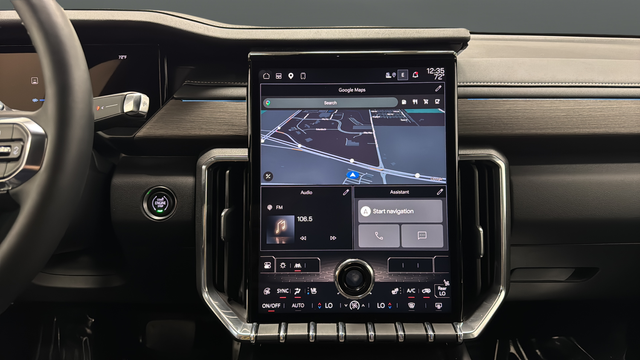 Used 2024 Summit White GMC Denali image 13