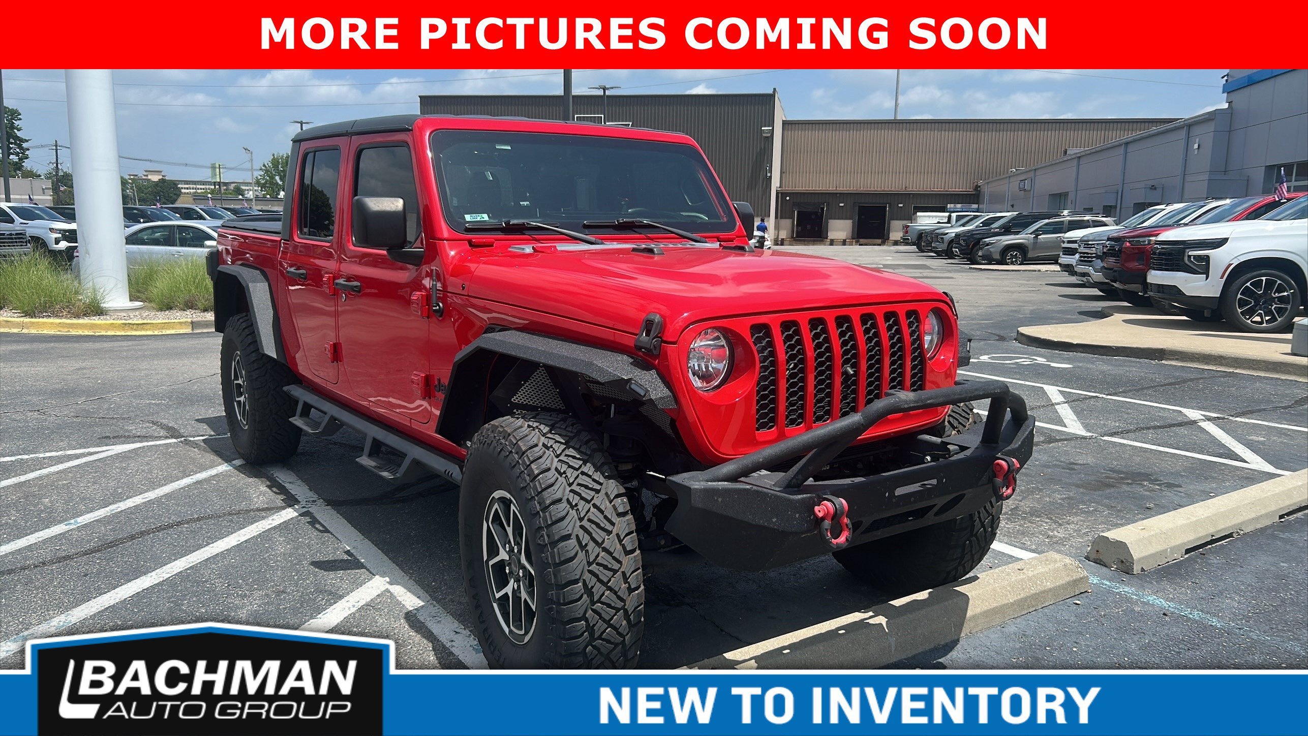 2020 Jeep Gladiator Sport S's photo