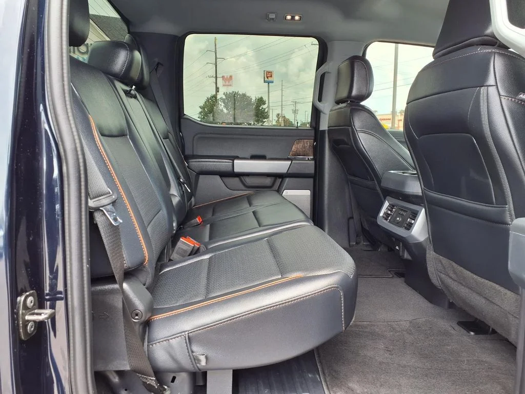 Used 2025 Blue Ford Lariat image 7