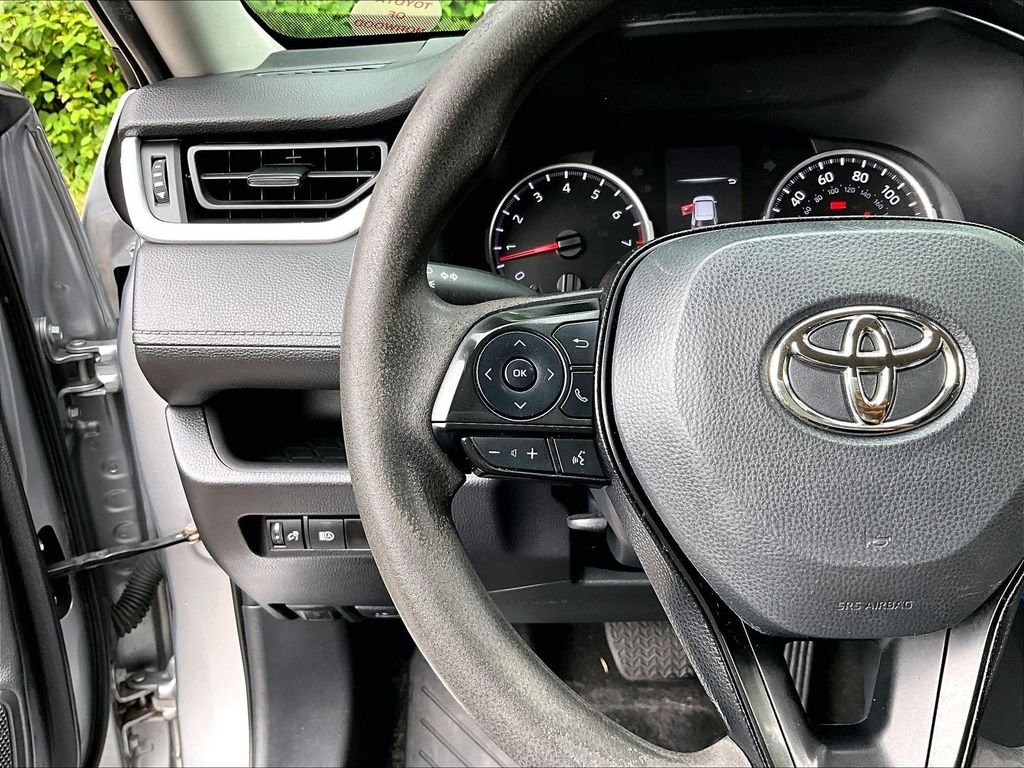 Used 2022 Silver Toyota LE image 21