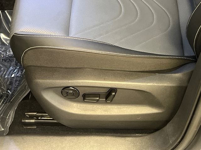 Certified Used 2025 Silver Volkswagen 2.0T SE image 8