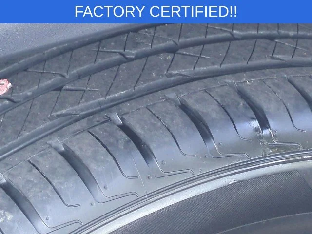 Used 2019 Gray Jeep Limited image 11
