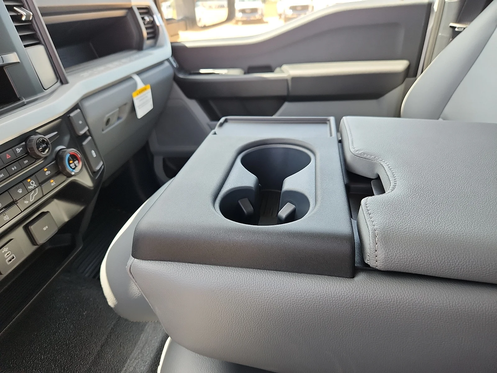 New 2026 Oxford White Ford F-450® XL image 25