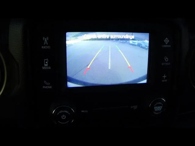 Used 2020 Stingray Jeep SPORT image 14