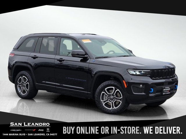 2022 Jeep Grand Cherokee 4xe Trailhawk