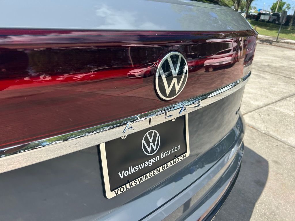 New 2026 Gray Volkswagen 2.0T SEL Premium R-Line image 32