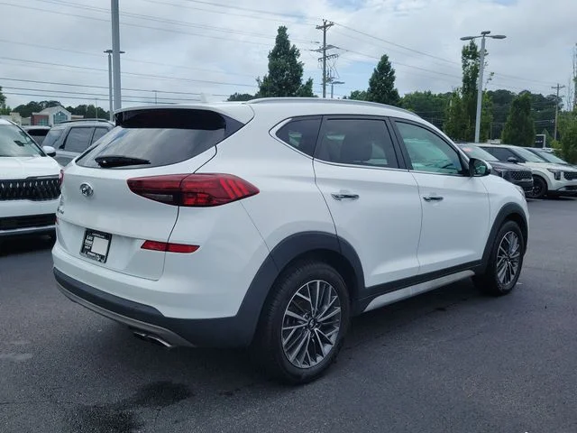 Used 2021 White Hyundai Limited image 4