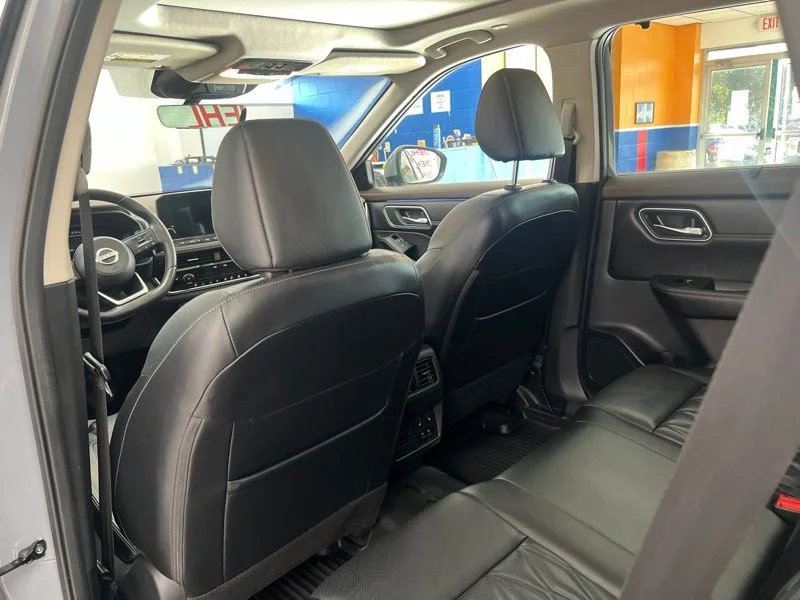 Used 2023 Gray Nissan Platinum image 14