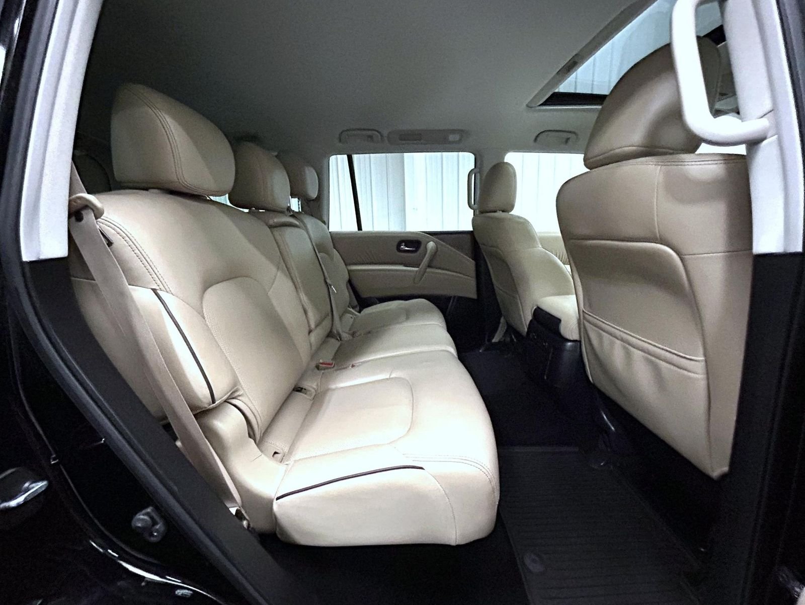 Used 2023 Black Nissan SL image 18