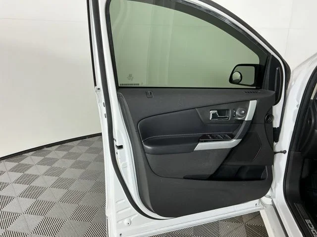 Used 2012 White Ford Sport image 12
