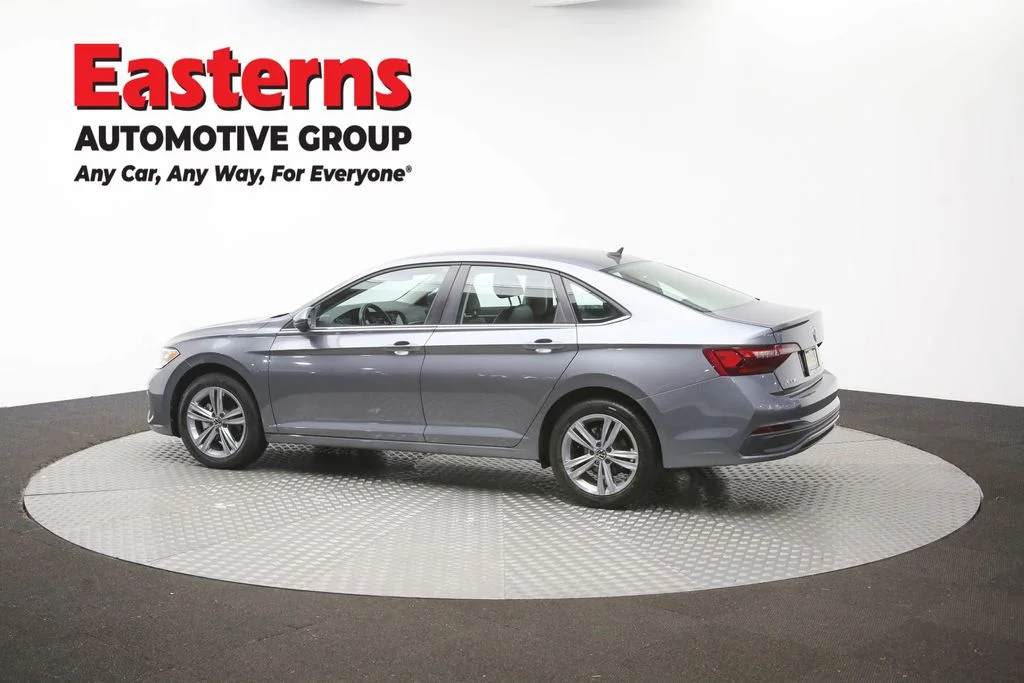 Used 2024 Silver Volkswagen 1.5T SE image 55