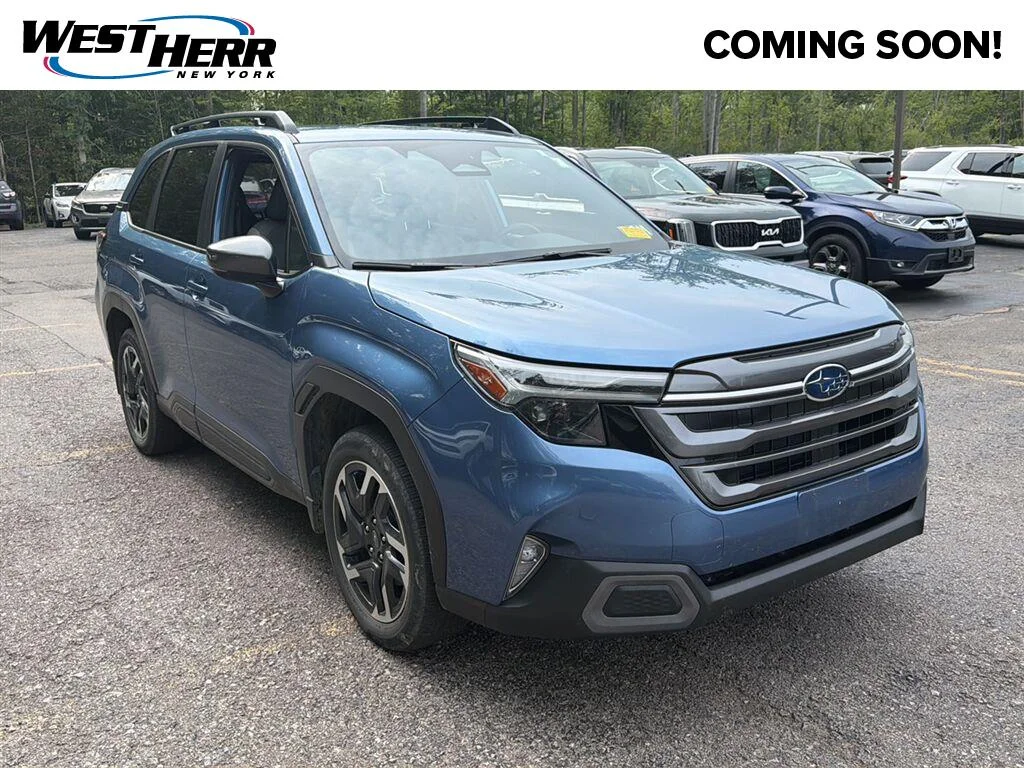 Used 2025 Horizon Blue Pearl Subaru Limited image 1
