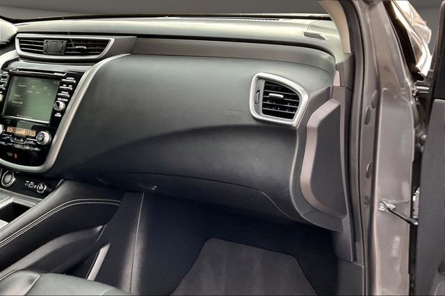 Used 2021 Gray Nissan SL image 15