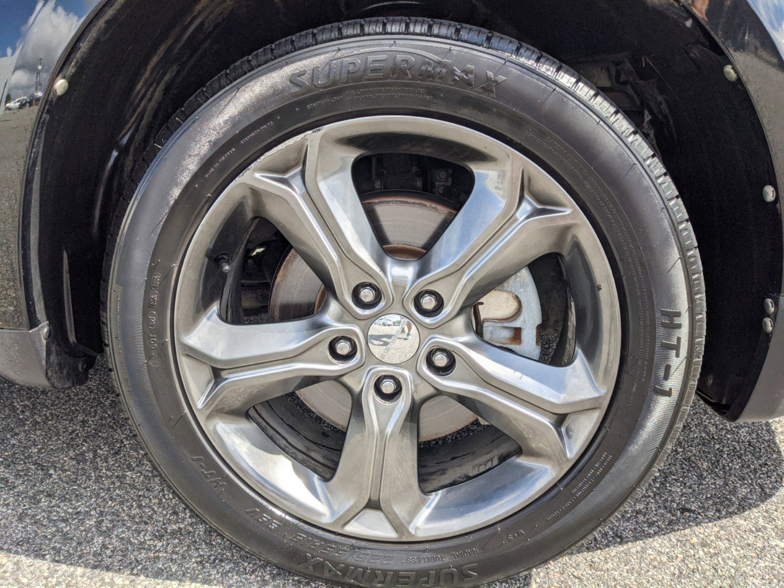 Used 2015 Pitch Black Clearcoat Dodge Crossroad image 10