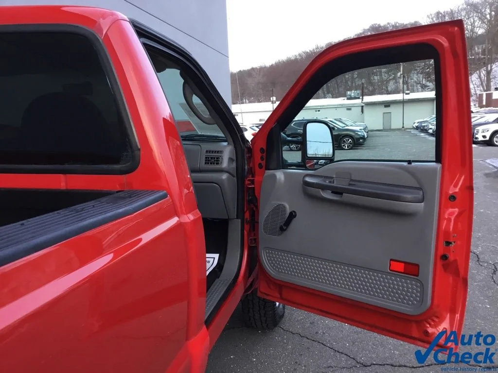 2004 Ford F-350 Super Duty XLT - Photo 32
