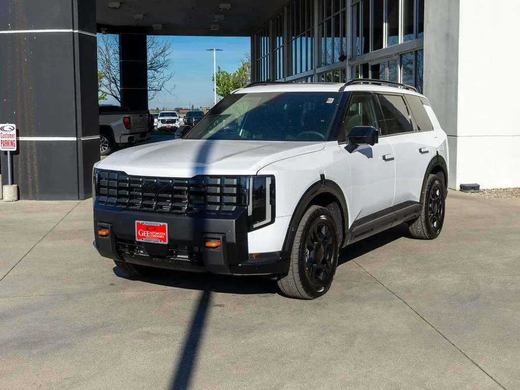New 2027 Glacial White Pearl Kia X-Pro SX Prestige image 3