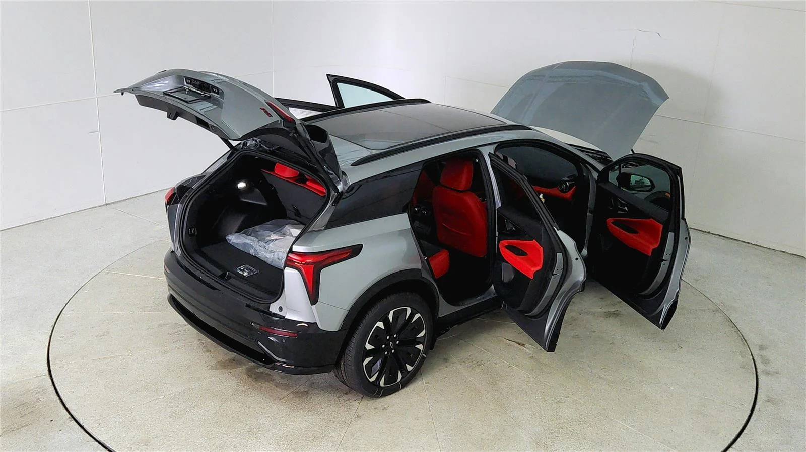 2025 Chevrolet Blazer EV RS - Photo 24