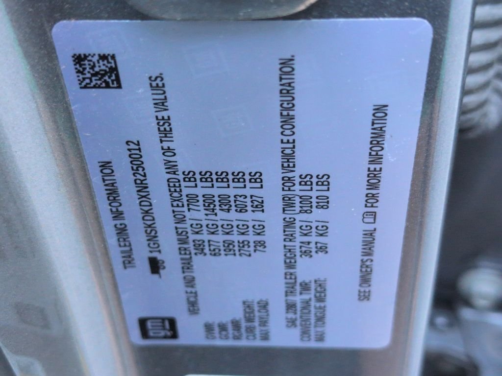 Used 2022 Gray Chevrolet Z71 image 31