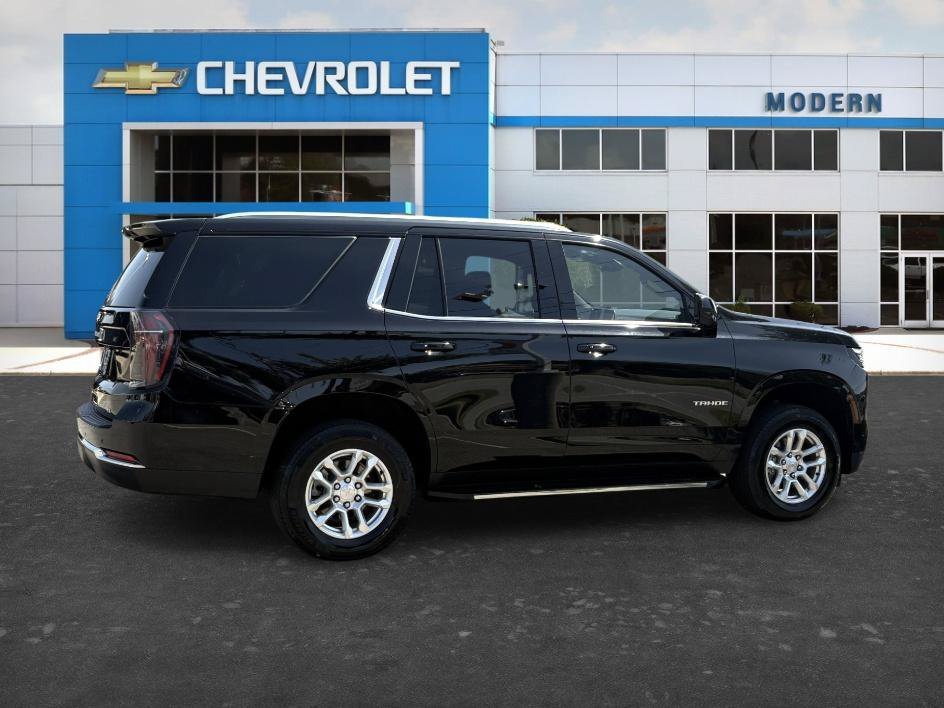 Used 2025 Black Chevrolet LT image 4