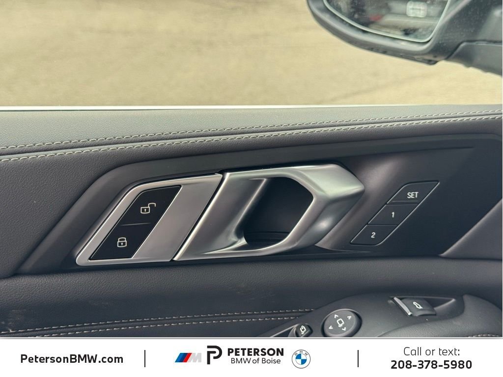 2026 BMW X5 50e - Photo 25