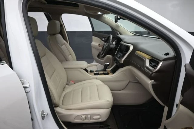Certified Used 2019 White Frost Tri-Coat GMC Denali image 31