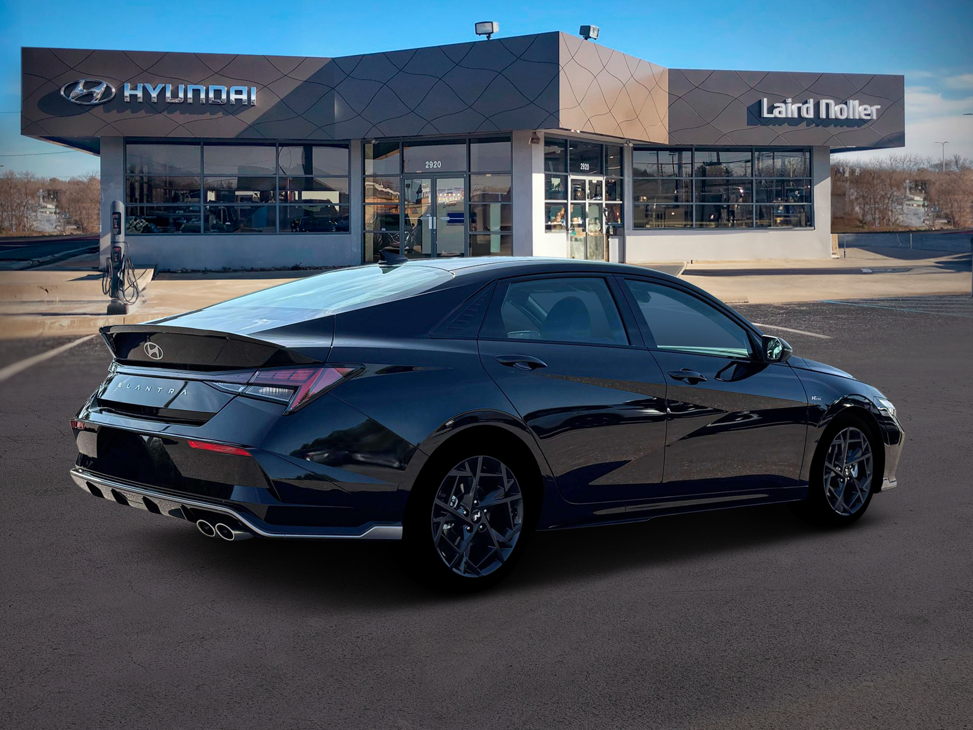 View vehicle photo 7