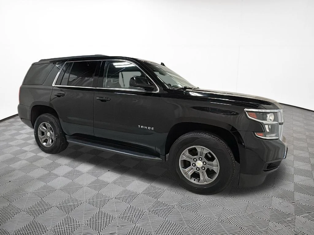 Used 2018 Black Chevrolet LS image 5