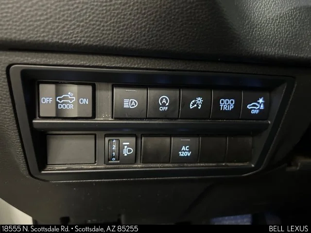 Used 2024 White Toyota SR5 image 28