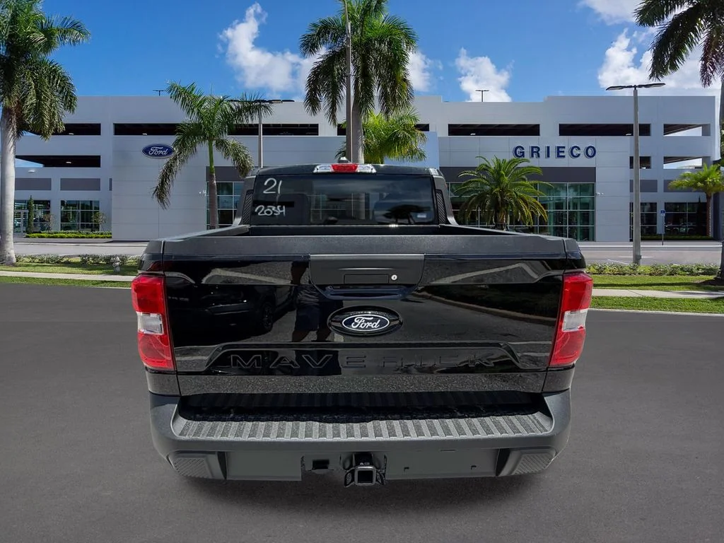 New 2026 Shadow Black Ford XLT image 6