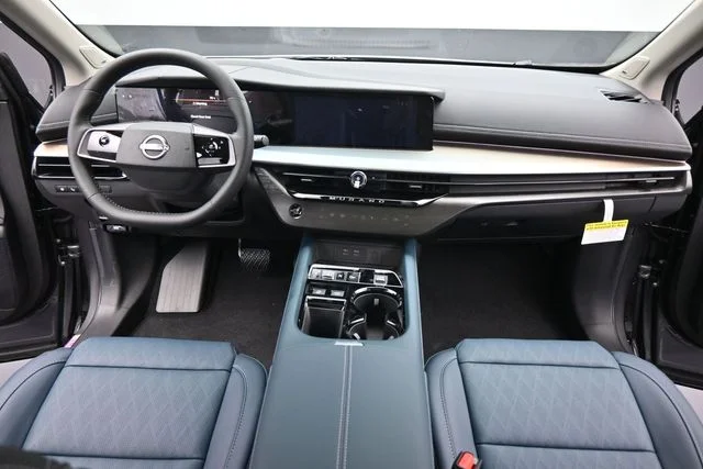 New 2026 Gun Metallic Nissan Platinum image 28