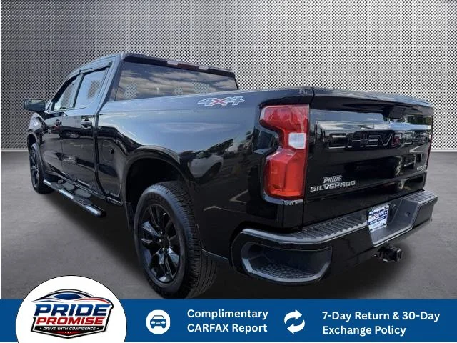 Used 2022 Black Chevrolet Custom image 4