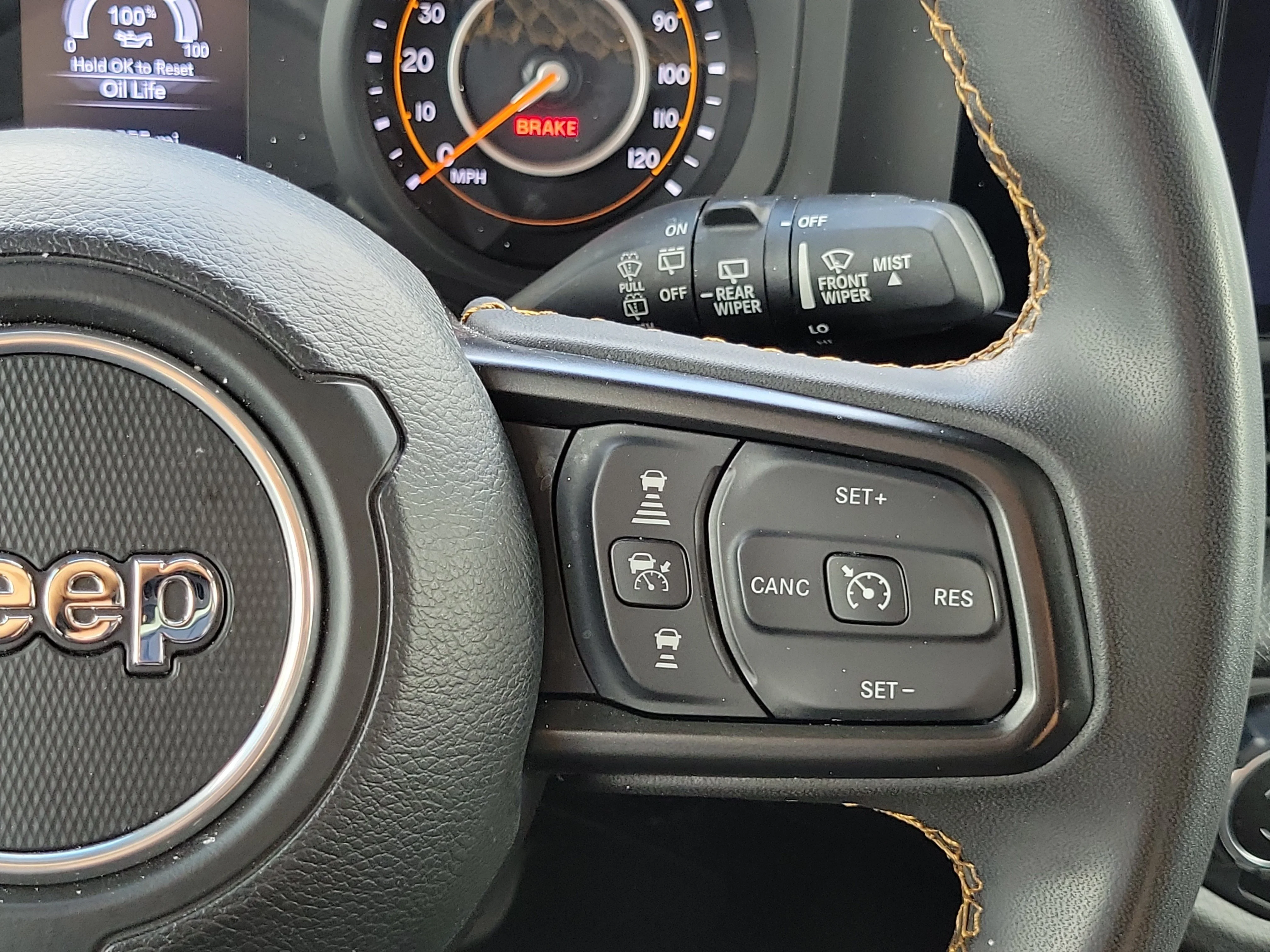 Used 2024 Granite Crystal Metallic Clearcoat Jeep Sport image 26