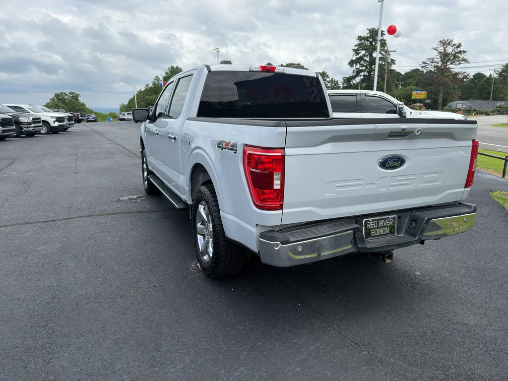 Used 2021 Space White Metallic Ford XLT image 8