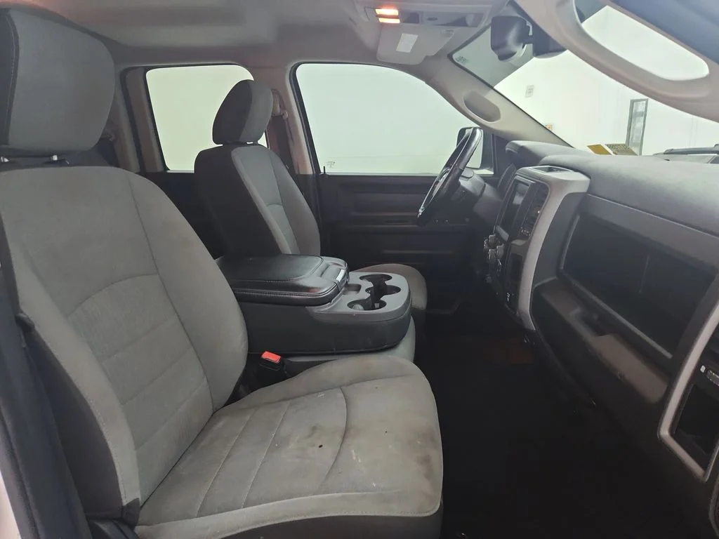 Used 2022 White Ram Tradesman image 34